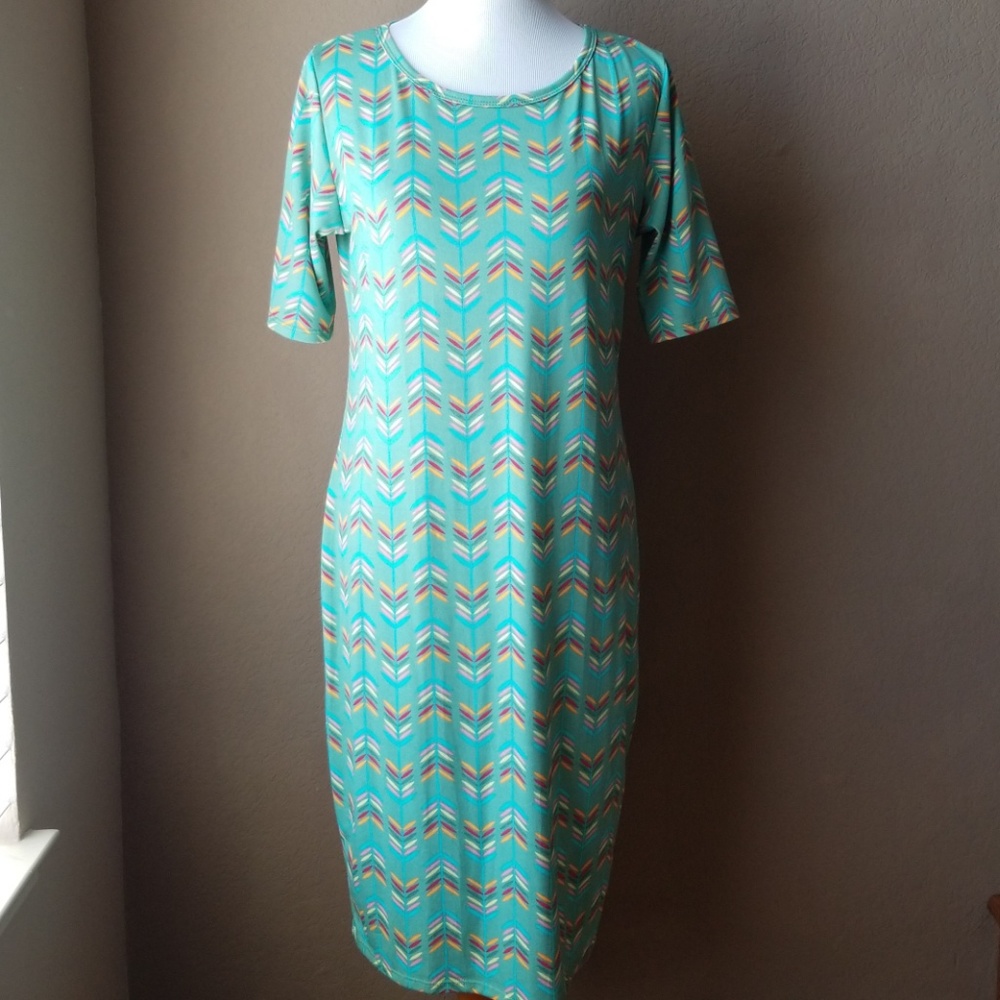 🎉SALE🎉 LuLaRoe Julia